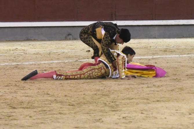 Ureña honra la palabra 'torero' frente al abismo de mansedumbre victoriana
