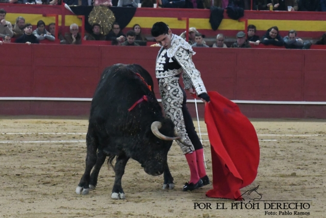 Juan Ortega sienta cátedra en La Candelaria