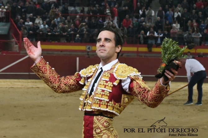 Juan Ortega sienta cátedra en La Candelaria