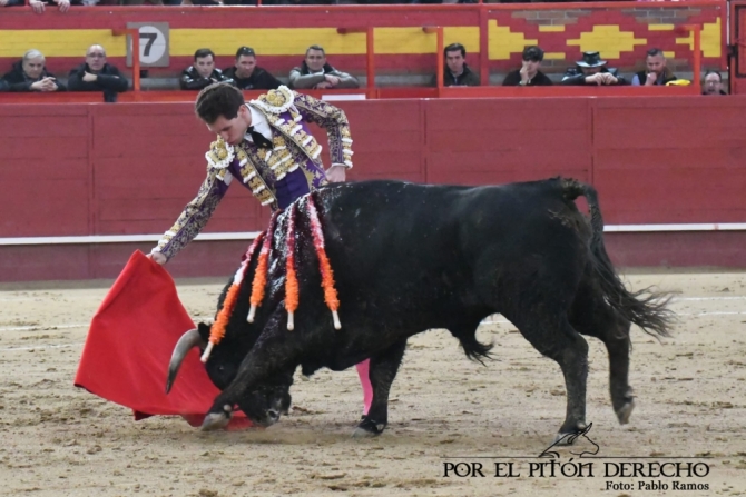 Juan Ortega sienta cátedra en La Candelaria