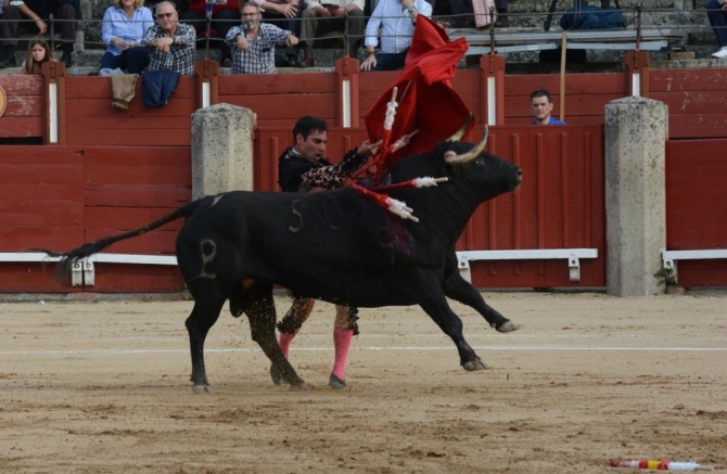 Triple puerta grande a beneficio de la paraplejia