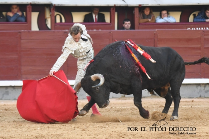 Román y 'Niñoso' de Pedraza ponen el calor a una fría tarde en Madrid 