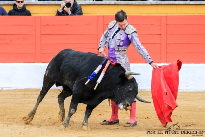 'Miguel Andrades puntúa en la novillada de 3 Puyazos'
