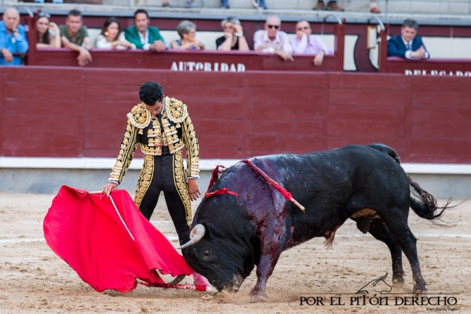 'Juan de Castilla salva la soporífera corrida de Valdefresno'