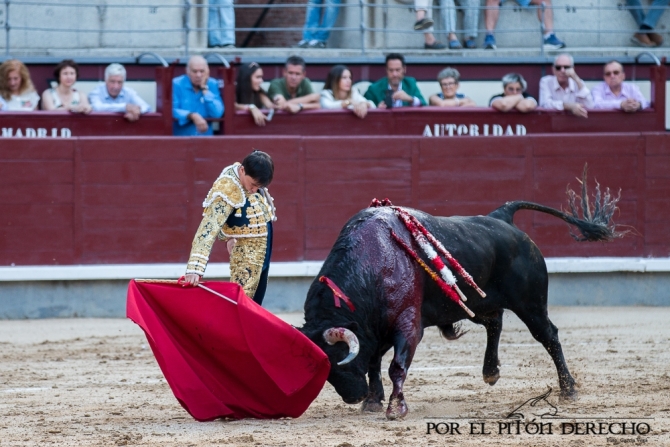 'Juan de Castilla salva la soporífera corrida de Valdefresno'