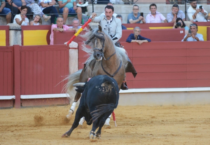 Triple puerta grande de rejones en Ciudad Real 