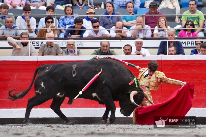 'Aarón Palacio presenta sus credenciales de buen torero a una desnortada Vista Alegre'
