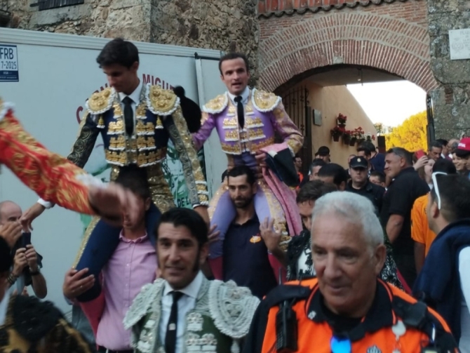 'Capea, Castaño y Diosleguarde reivindican su puesto en Béjar'
