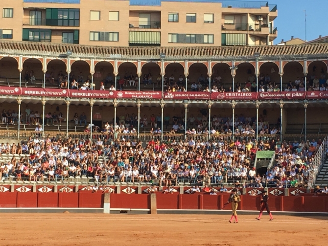 'Salamanca recupera una tradición con ilusión a medias'
