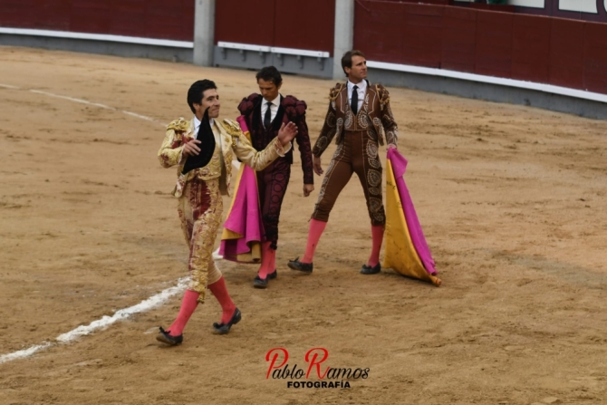 Un sensacional Álvaro Lorenzo roza la Puerta Grande 