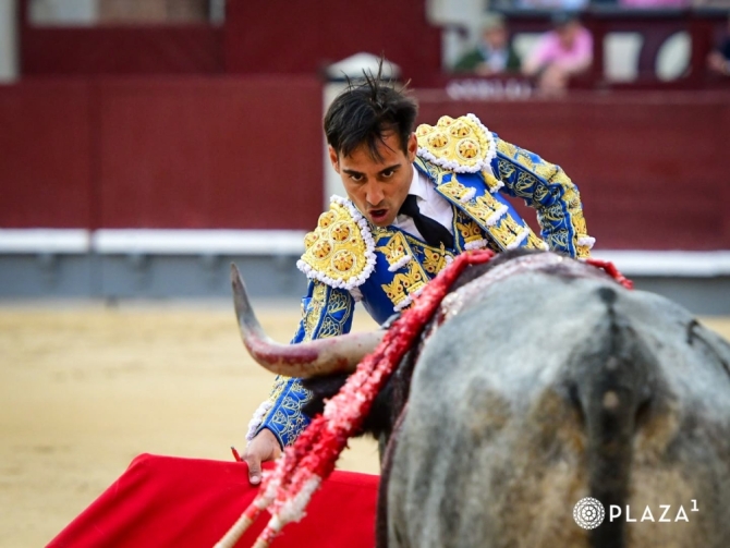 Escolar y Del Pilar: rock and roll a barlovento 