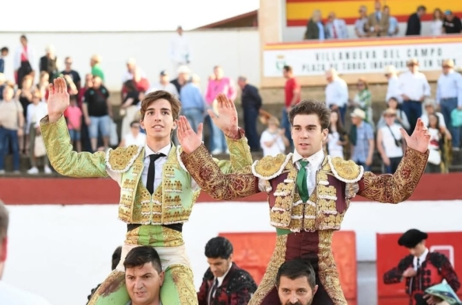 Actitud de Norte y Herrero ante una interesante novillada de Cambronell