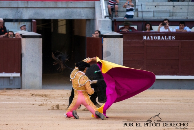 La primera nocturna de Las Ventas, en imágenes 