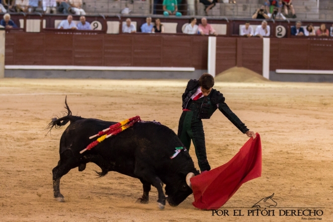 La primera nocturna de Las Ventas, en imágenes 