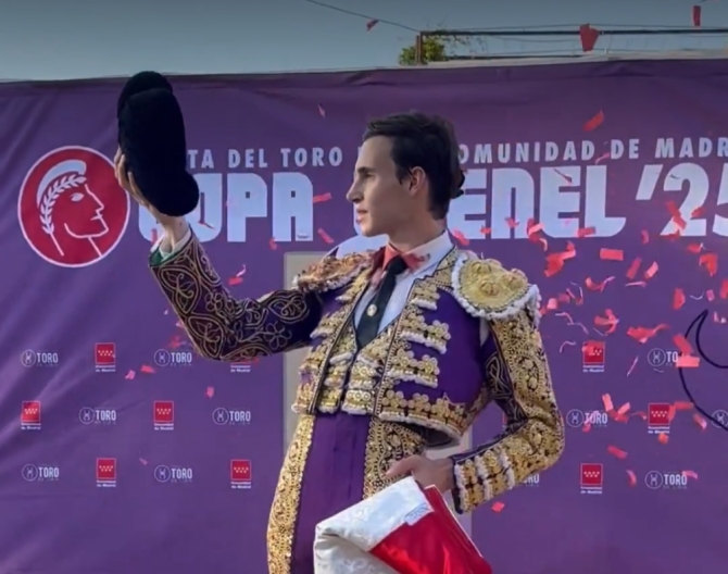 'El abulense Sergio Rodríguez se proclama triunfador de la V Copa Chenel'