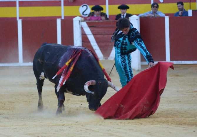 Regreso triunfal a los ruedos de Cayetano en Tomelloso
