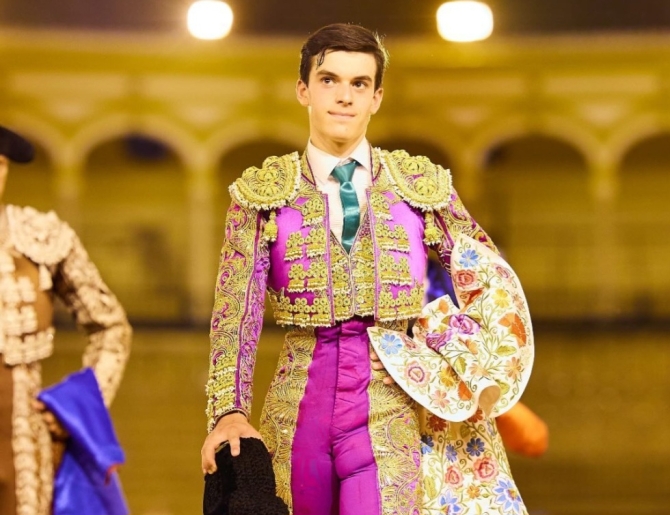 Sergio Rollón vuelve a entrenar de salón tras la cuarta operación 