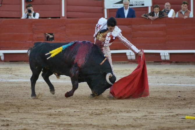 La encerrona triunfal de Lorenzo, en imágenes 