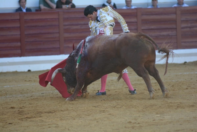 Borja Jiménez, 4 orejas y rabo en Puertollano 