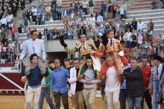 Borja Jiménez, 4 orejas y rabo en Puertollano 