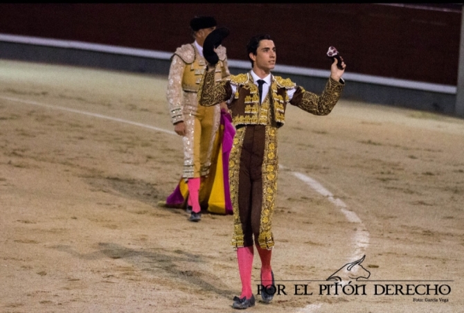 'Ni toreros ni novillos en la primera nocturna'