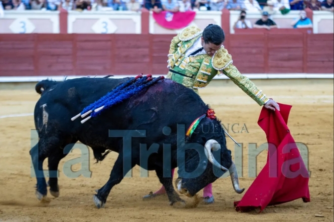 'El exquisito toreo de Juan Ortega redirige la brújula'