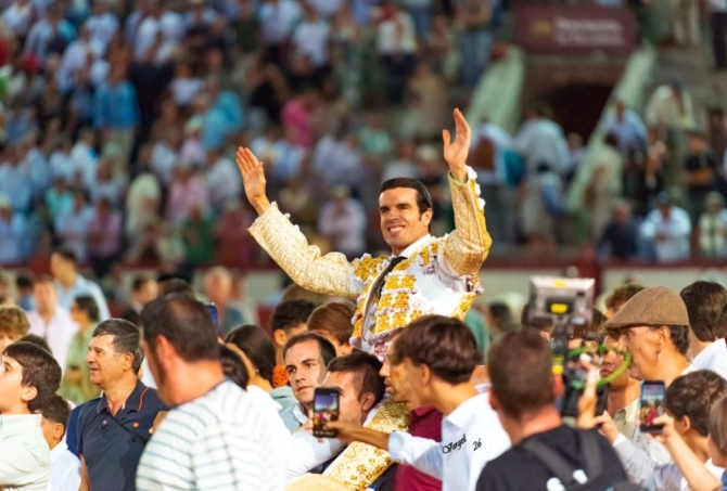 De Justo renueva su idilio con Valladolid 