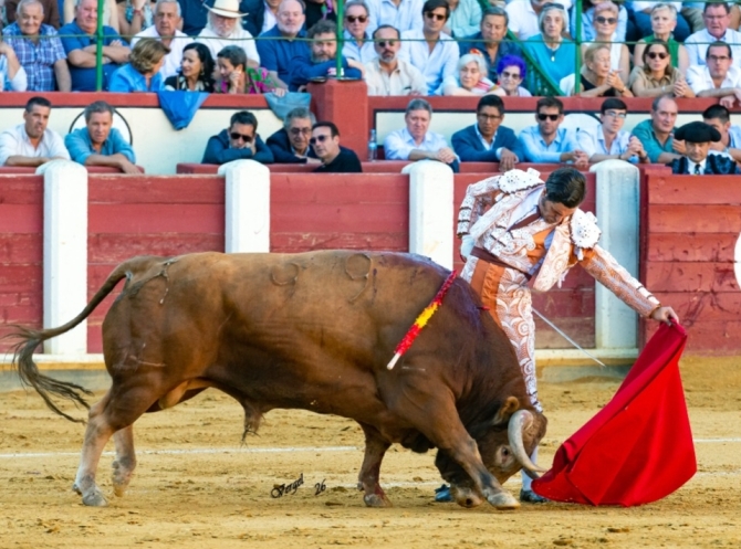 De Justo renueva su idilio con Valladolid 