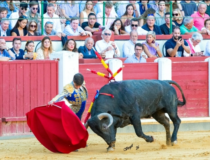 Luque se lleva otra buena tarde de Victorino, en Valladolid 