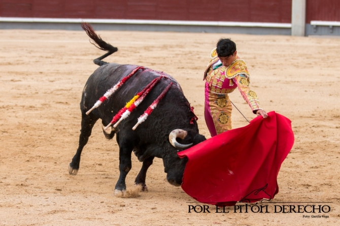 «Imaginario», de Pallarés, se lleva a Sevilla la concurso