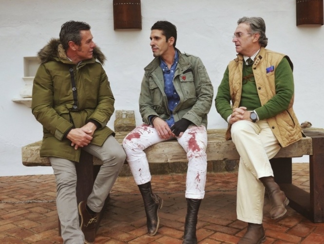 Talavante se marcha con 'Joselito' y Joaquín Ramos