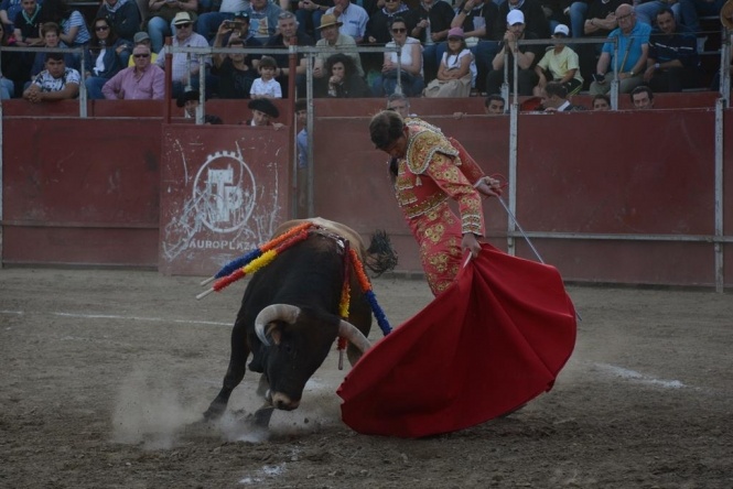 Eugenio de Mora y Téllez, a hombros con la de Pereda en Mora