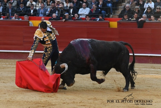 'Babieca' oxigena a un Talavante de dos caras 