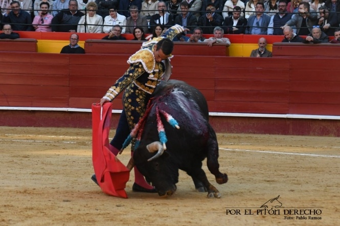 'Babieca' oxigena a un Talavante de dos caras 