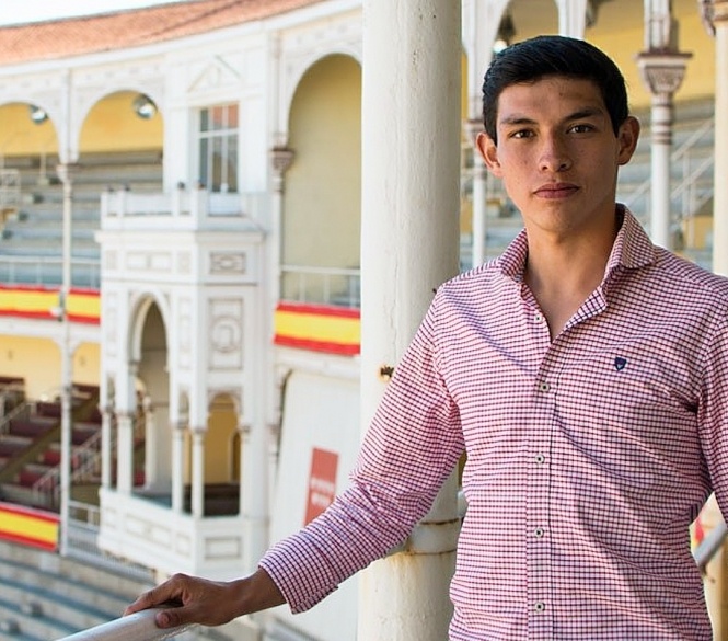«Voy a Pamplona a comerme el mundo»