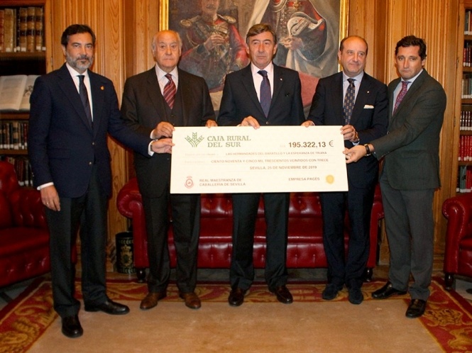 Pagés y Maestranza entregan los beneficios del festival