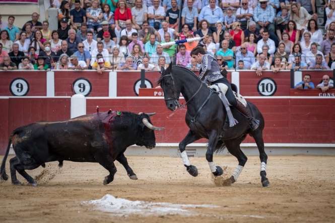 Guillermo debuta en Albacete con puerta grande
