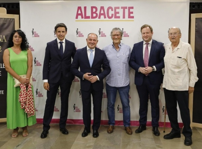 Albacete recupera el pulso y apuesta por la variedad