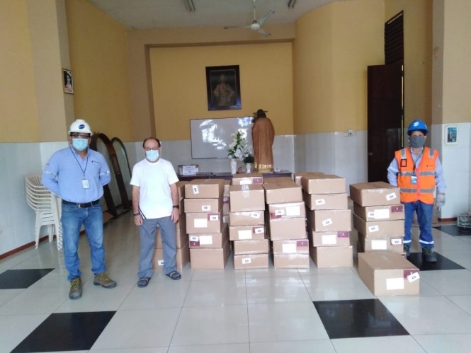 Roca Rey dona material sanitario a Iquitos